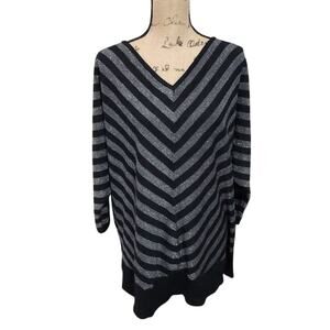 Carmen Marc Valvo black and silver metallic‎ chevron sweater plus size 2X new!!!